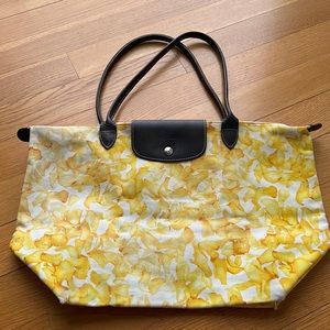 Longchamp Le Pliage Canvas Medium Tote